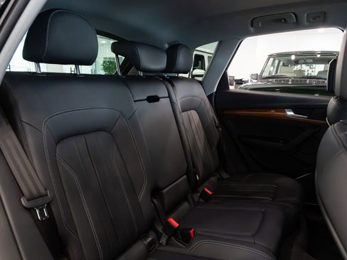 Used 2023 Audi Q5 2.0T Premium AWD/4WD image 21