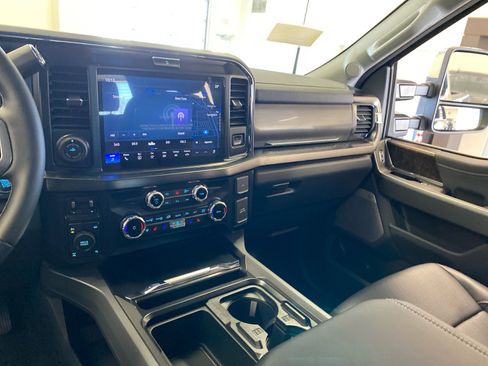 New 2026 Ford F350 Lariat w/ Lariat Ultimate Package image 11