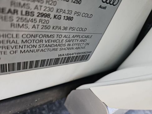 Used 2021 Audi Q5 Premium Plus image 14