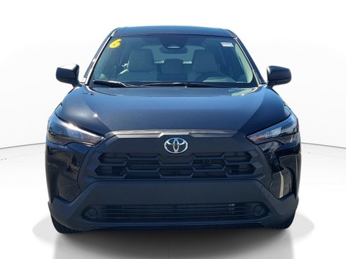 Used 2026 Toyota Corolla Cross L FWD image 2