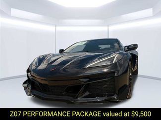 New 2027 Chevrolet Corvette Z06 w/ Z07 Performance Package RWD video 2