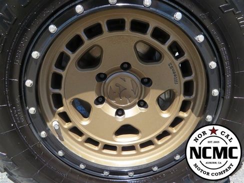 Used 2021 Toyota Tacoma TRD Sport image 19