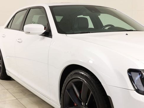 Used 2023 Chrysler 300 C RWD image 38