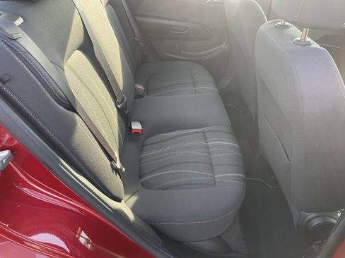 Used 2016 Chevrolet Sonic LT image 13