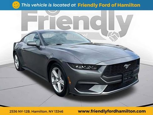 Used 2026 Ford Mustang Premium RWD image 4