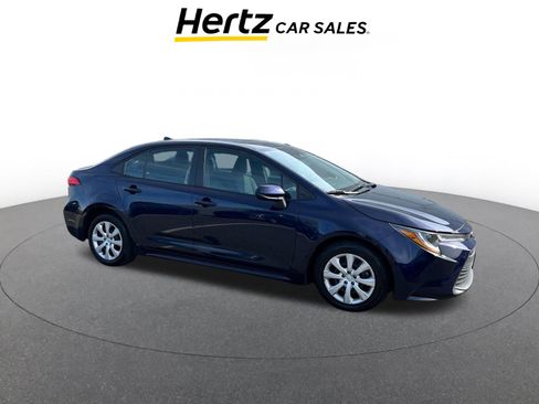 Used 2024 Toyota Corolla LE image 1