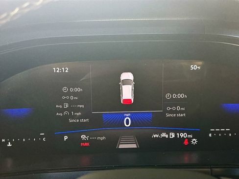 Used 2024 Volkswagen Taos SE image 14