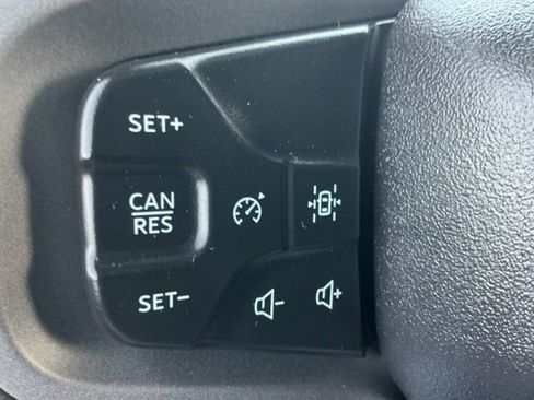 Used 2023 Ford Bronco Badlands AWD/4WD image 10