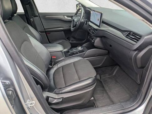 Certified 2023 Ford Escape SE FWD image 19