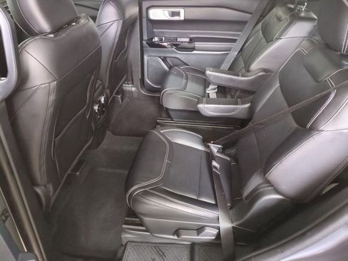 Used 2023 Ford Explorer ST w/ Equipment Group 401A image 27