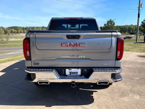 Used 2023 GMC Sierra 1500 SLT image 5