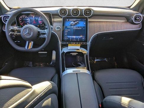 New 2025 Mercedes-Benz GLC 300 4MATIC image 15