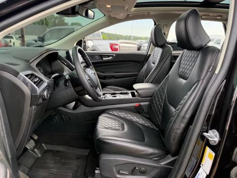 Used 2024 Ford Edge Titanium AWD/4WD image 11