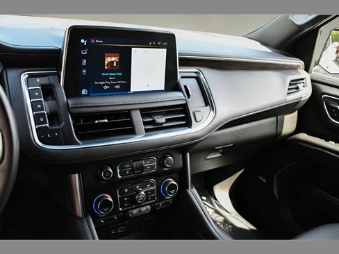 Used 2023 Chevrolet Tahoe LT AWD/4WD image 19