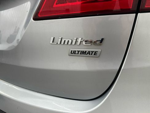 Used 2016 Hyundai Santa Fe Limited w/ Option Group 04 image 17