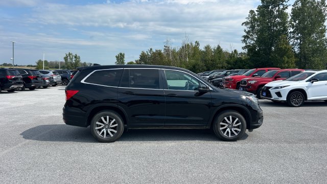 Used 2021 Honda Pilot EX image 2