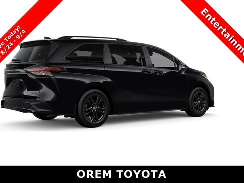 New 2026 Toyota Sienna XSE AWD/4WD image 10