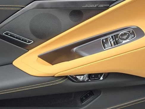 Used 2024 Chevrolet Corvette Stingray Premium Cpe w/ Z51 Performance Package RWD image 28