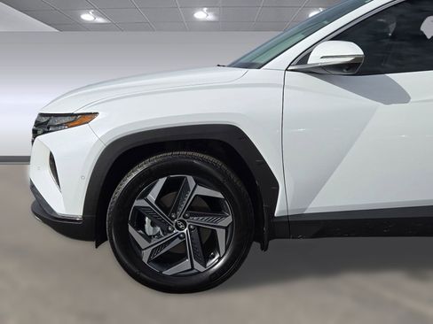 Used 2024 Hyundai Tucson Limited image 19