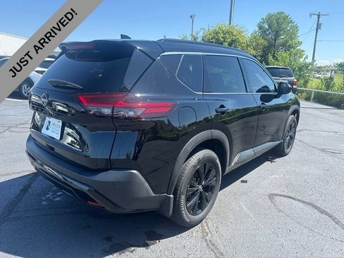 Certified 2023 Nissan Rogue SV w/ SV Premium B Package AWD/4WD image 5