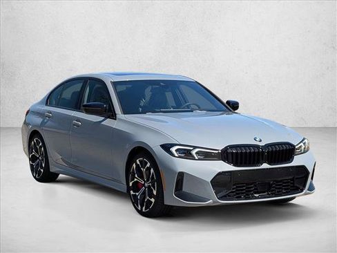 New 2026 BMW 330i xDrive Sedan w/ M Sport Package image 7