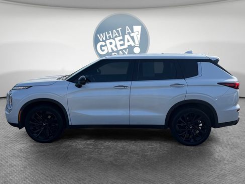 Used 2022 Mitsubishi Outlander SEL Black Edition AWD/4WD image 7