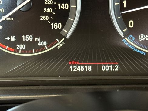 Used 2014 BMW 535i xDrive Sedan AWD/4WD image 24