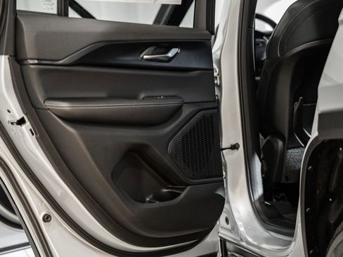 New 2025 Jeep Grand Cherokee Laredo X image 33