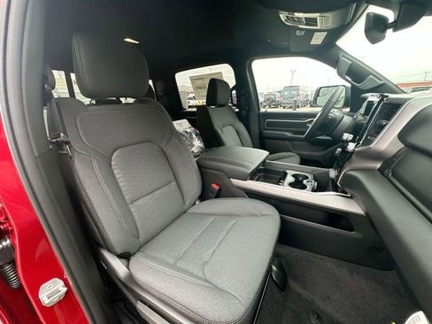 New 2026 RAM 1500 Big Horn AWD/4WD image 27