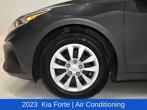 Used 2023 Kia Forte LX FWD image 6
