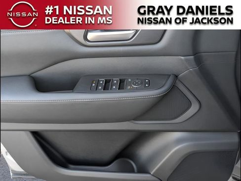 New 2026 Nissan Armada SV image 23