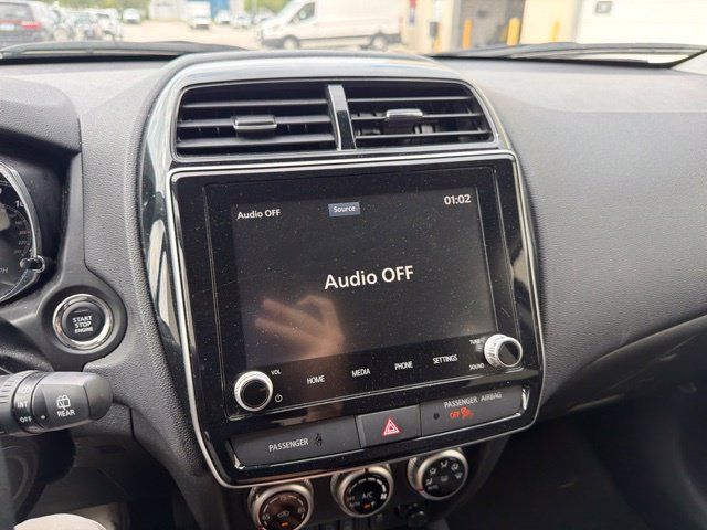 Used 2024 Mitsubishi Outlander Sport SE AWD/4WD image 23