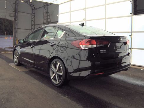 Used 2017 Kia Forte EX w/ EX Premium Plus Package image 4