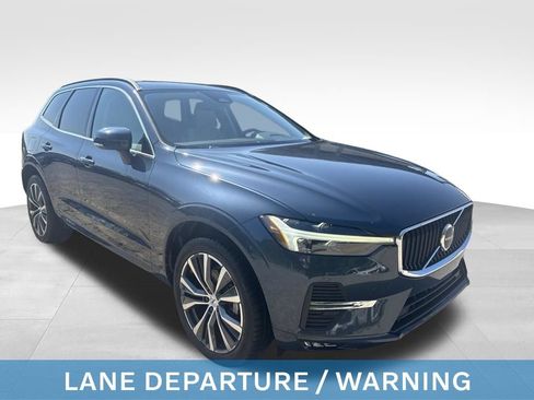 Used 2022 Volvo XC60 B5 Momentum w/ Protection Package Premier FWD image 16
