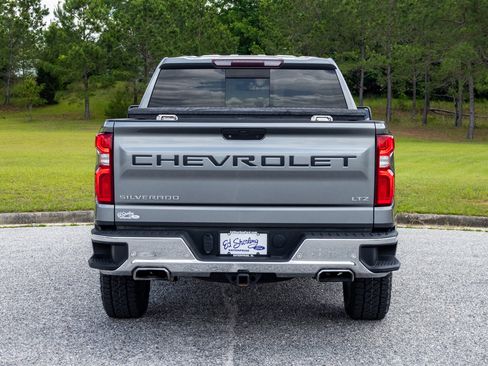 Used 2019 Chevrolet Silverado 1500 LTZ w/ LTZ Plus Package AWD/4WD image 5