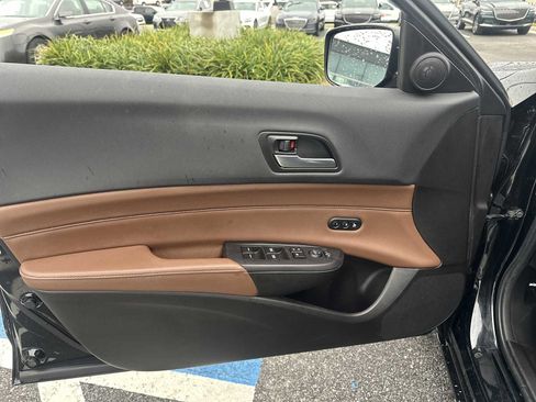 Used 2021 Acura ILX w/ Premium Package image 26