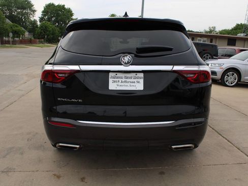Used 2022 Buick Enclave Premium FWD image 4