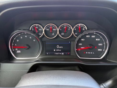 Used 2021 Chevrolet Silverado 1500 LT Trail Boss w/ Convenience Package II AWD/4WD image 33