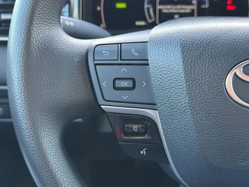 Certified 2025 Toyota Camry LE image 27