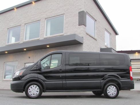 Used 2017 Ford Transit 150 XL image 9