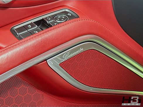 Used 2015 Porsche 911 Turbo S image 15