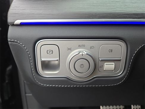 New 2026 Mercedes-Benz GLS 63 AMG 4MATIC image 19