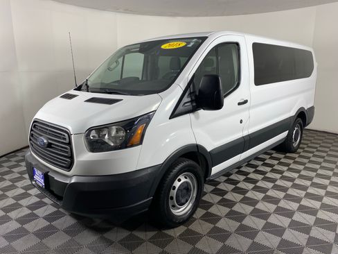 Used 2018 Ford Transit 150 XL RWD image 8