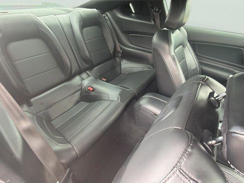 Used 2020 Ford Mustang GT Premium w/ Equipment Group 401A RWD image 30