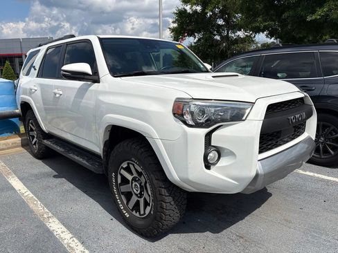 Used 2020 Toyota 4Runner TRD Off-Road Premium w/ Moonroof Package AWD/4WD image 2