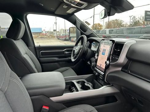 New 2026 RAM 1500 Big Horn AWD/4WD image 31