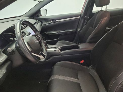 Used 2019 Honda Civic Sport image 17