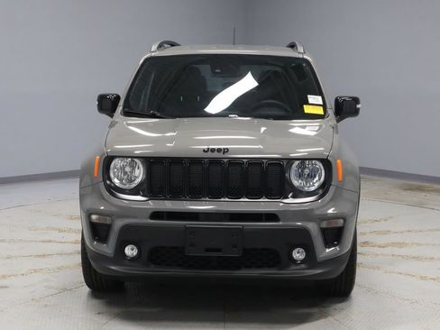 Used 2022 Jeep Renegade Altitude AWD/4WD image 6