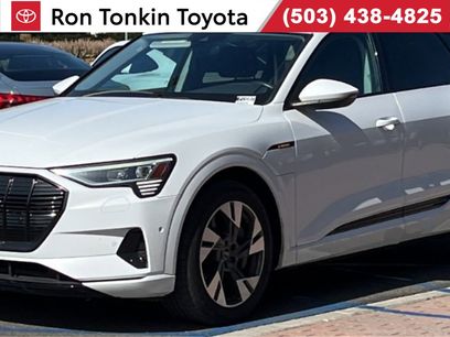 Used 2021 Audi e-tron Premium w/ Convenience Plus Package