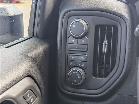 New 2026 Chevrolet Silverado 2500 Custom w/ Custom Value Package image 22